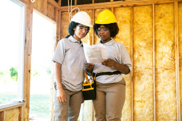 Best Spray Foam Insulation  in Shorewood Forest, IN